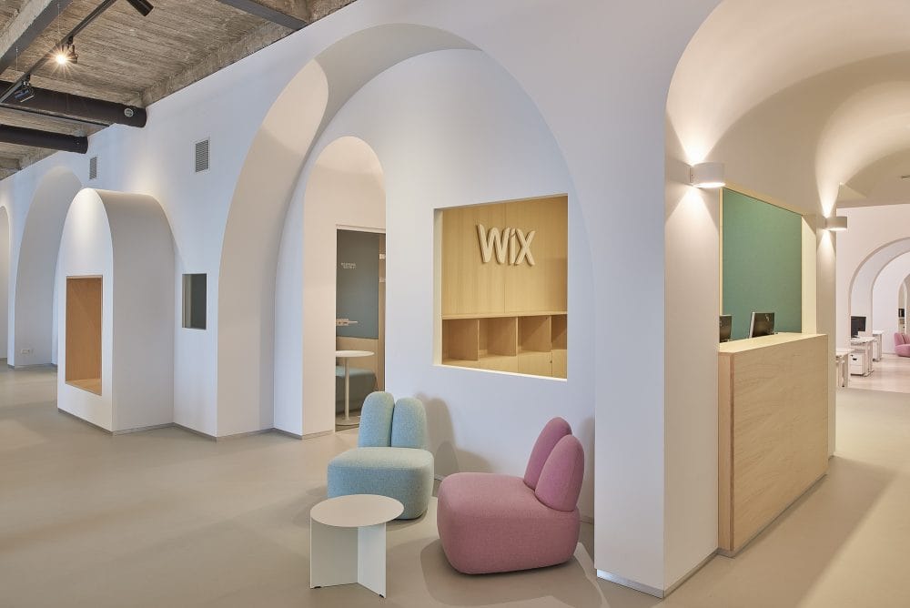 Офис компании WIX.COM в Вильнюсе, Литва от студии INBLUM