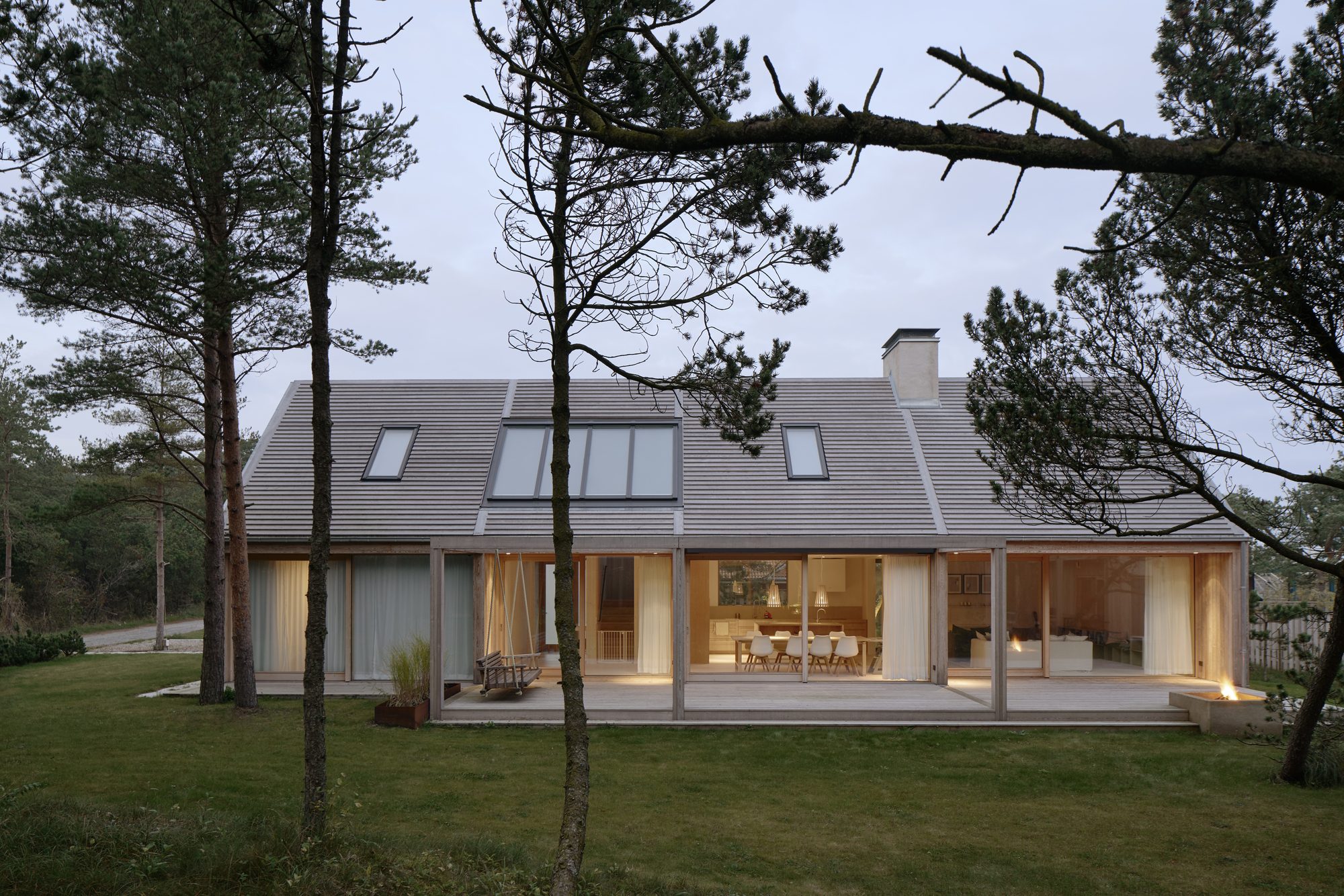 Летняя резиденция в сосновом лесу Швеции от бюро Johan Sundberg Arkitektur, HQ architecture, HQarch, HQ arch, high quality architecture
